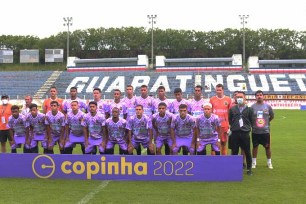 Prefeito de Guaratinguetá anuncia que a cidade será sede da Copinha 2026, com economia no investimento e apoio da Federação Paulista de Futebol e da EEAR.